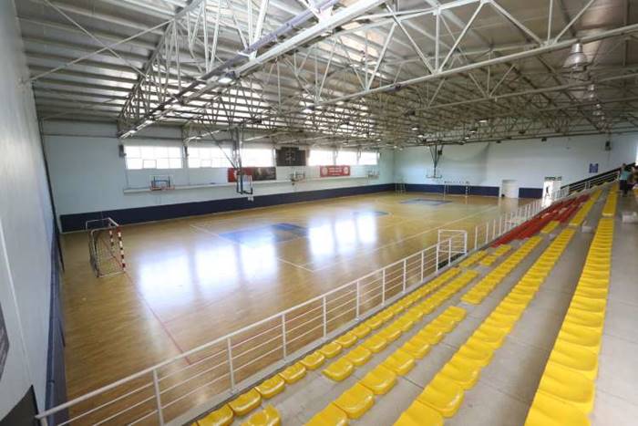 Kurtköy Kapalı Spor Salonu